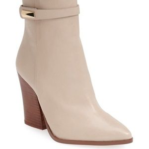 Vince Camuto - Maia leather pointy toe bootie